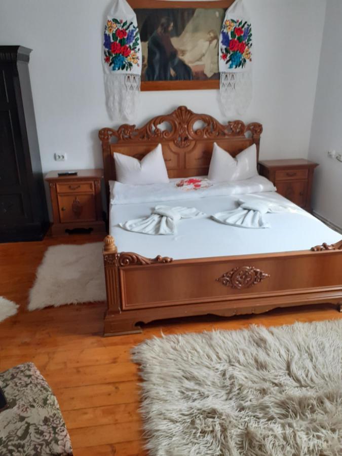 Pensiunea Rustic Oncesti Kültér fotó