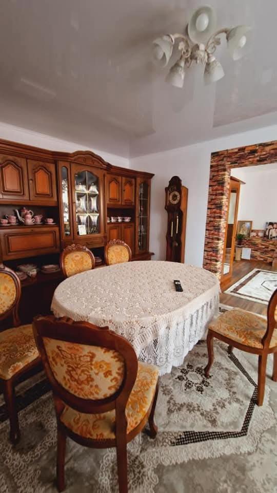 Pensiunea Rustic Oncesti Kültér fotó