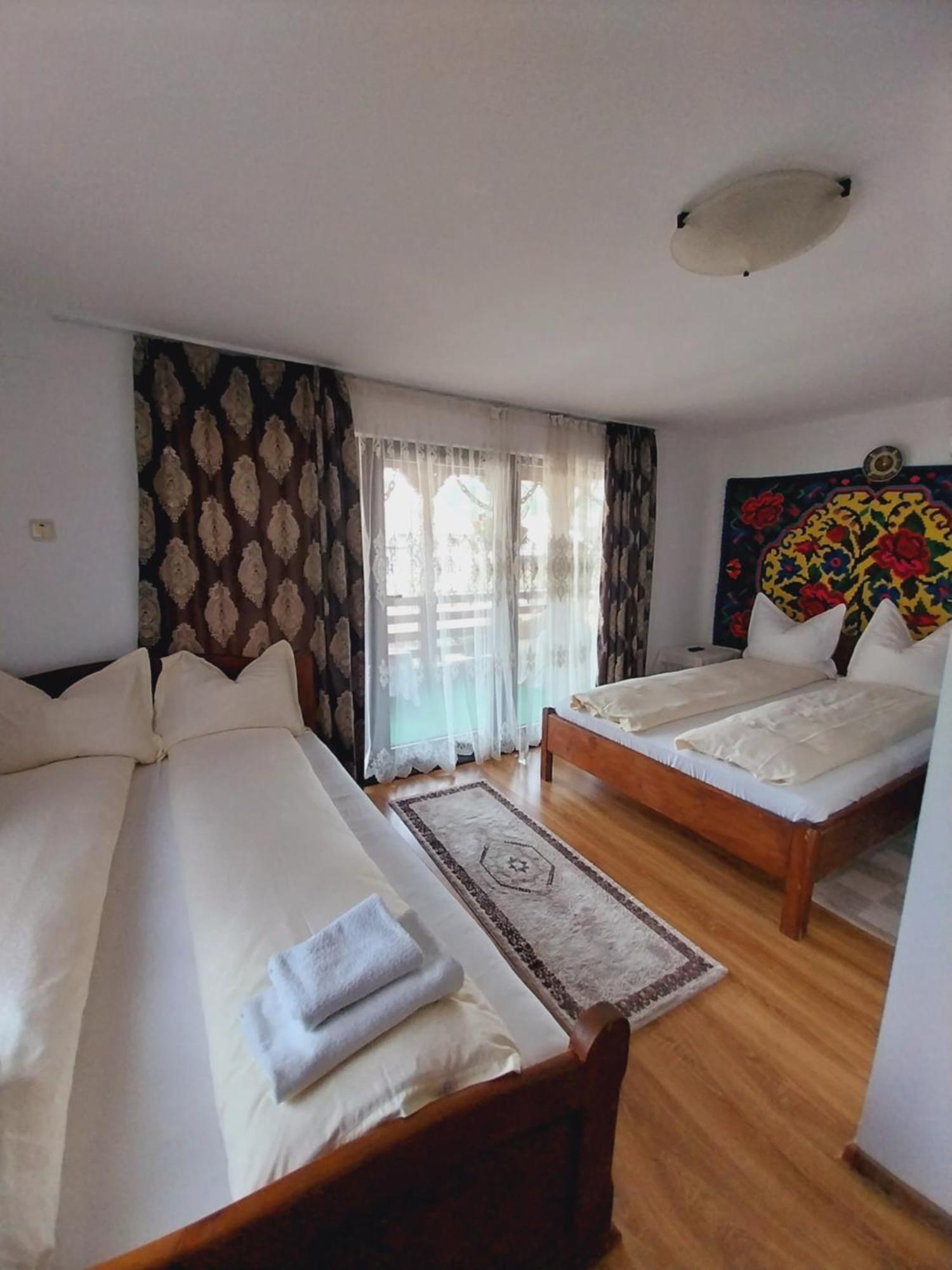 Pensiunea Rustic Oncesti Kültér fotó